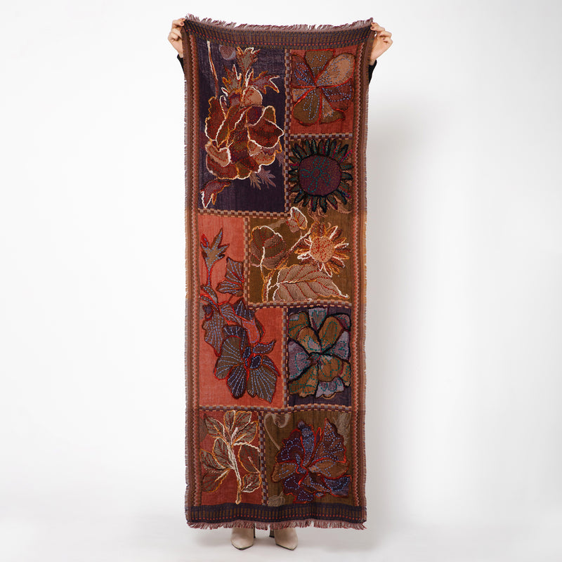 Catchy Embroidered Scarf - Red Blue